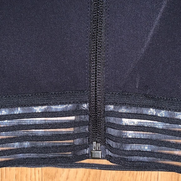 adidas - bomber jacket - Picture 2 of 5